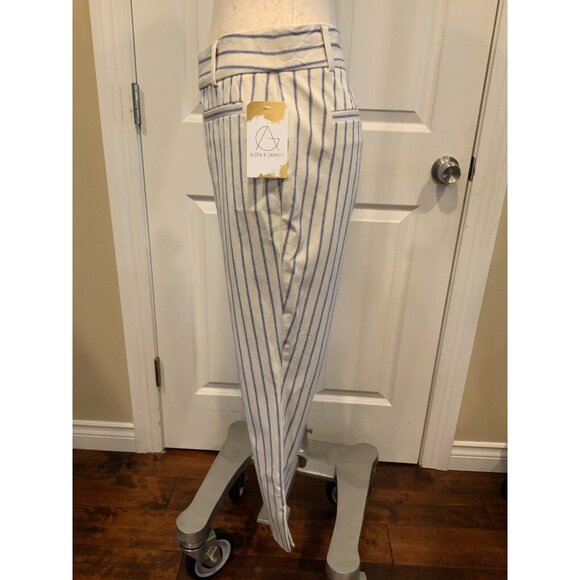By Anthropologie White & Blue Striped "The Essential Slim" Pants, Size 8P - Picture 3 of 6